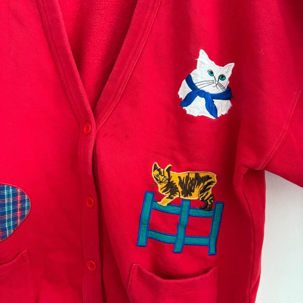 BellePointe at Ease Red Cat Embroidered Cardigan Sweatshirt Mens One Size